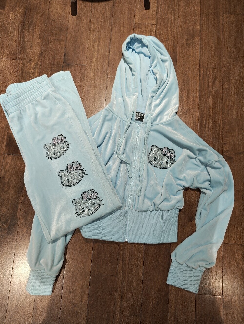 Forever 21 X HelloKitty & Friends Light Blue Velour Set with Embroidery